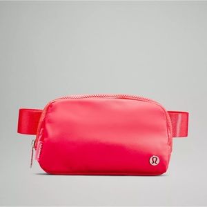 Everywhere Belt Bag Pale Raspberry